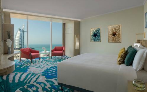 Jumeirah Beach Hotel-Ocean Club Room 2_10057